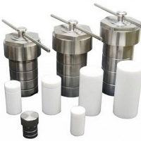 水熱反應(yīng)釜圖片 1477636017640123.jpg